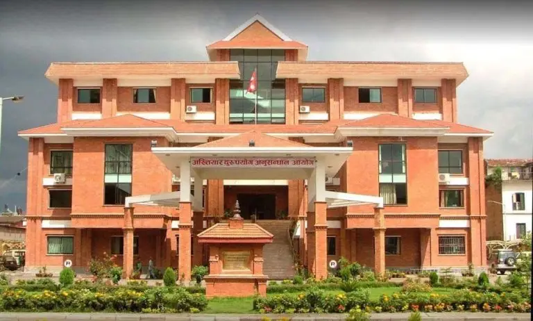 विद्यालयको १० लाखभन्दा बढी रकम हिनामिना: ८ जनाविरुद्ध आरोपपत्र दायर