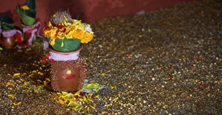नेपालीको महान् पर्व बडादशैं सुरु, आज घटस्थापना गरिँदै